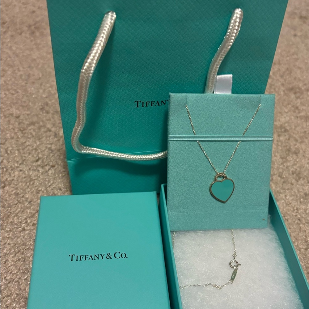Brand New Tiffany Blue® Small Heart Necklace